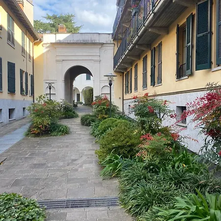 Apartment Corte Cavour Duplex Centro, Wifi E Garage Gallarate