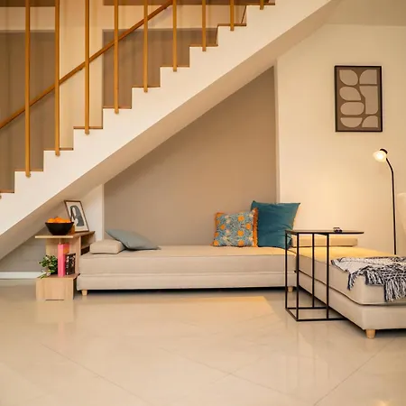 Corte Cavour Duplex Centro, Wifi E Garage Apartment *