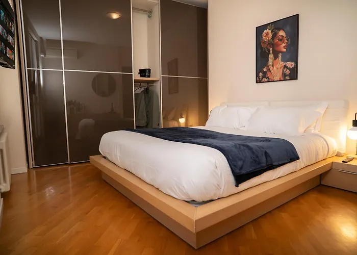 아파트 Corte Cavour Duplex Centro, Wifi E Garage 갈라라테