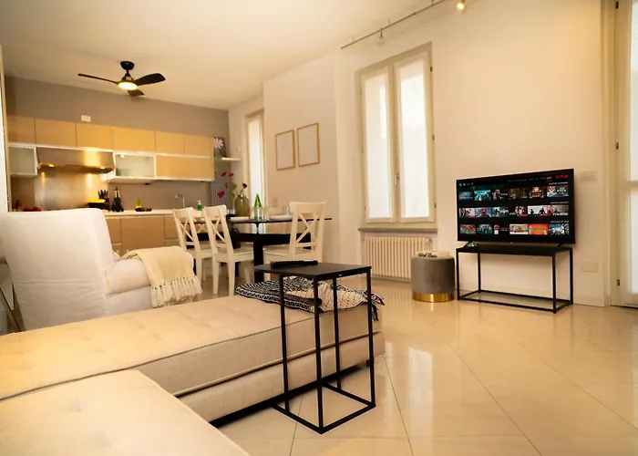 Corte Cavour Duplex Centro, Wifi E Garage 아파트 갈라라테