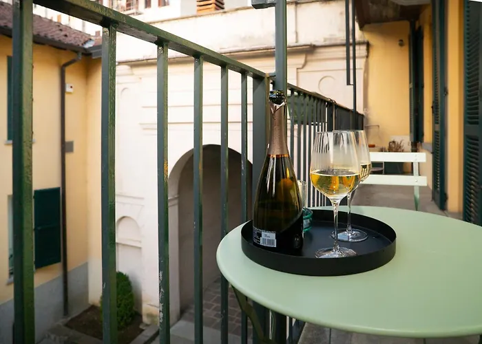 Corte Cavour Duplex Centro, Wifi E Garage 아파트