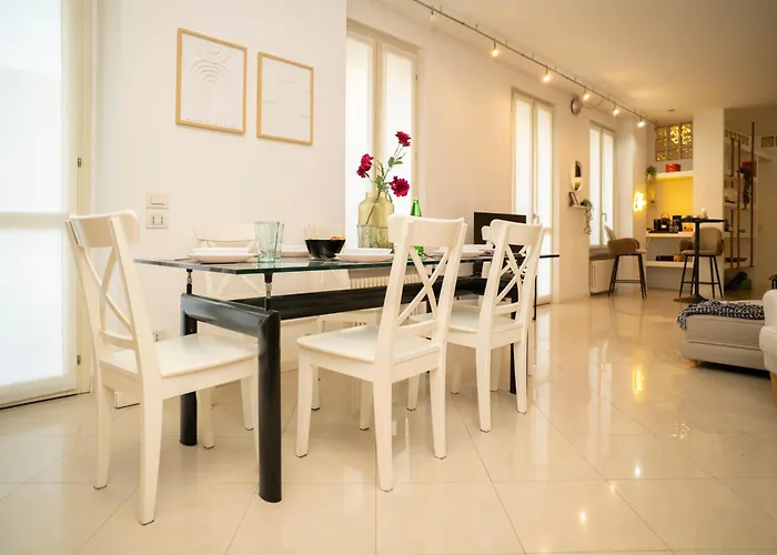 아파트 Corte Cavour Duplex Centro, Wifi E Garage *