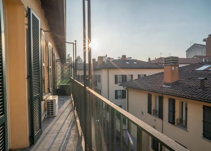 Corte Cavour Duplex Centro, Wifi E Garage *